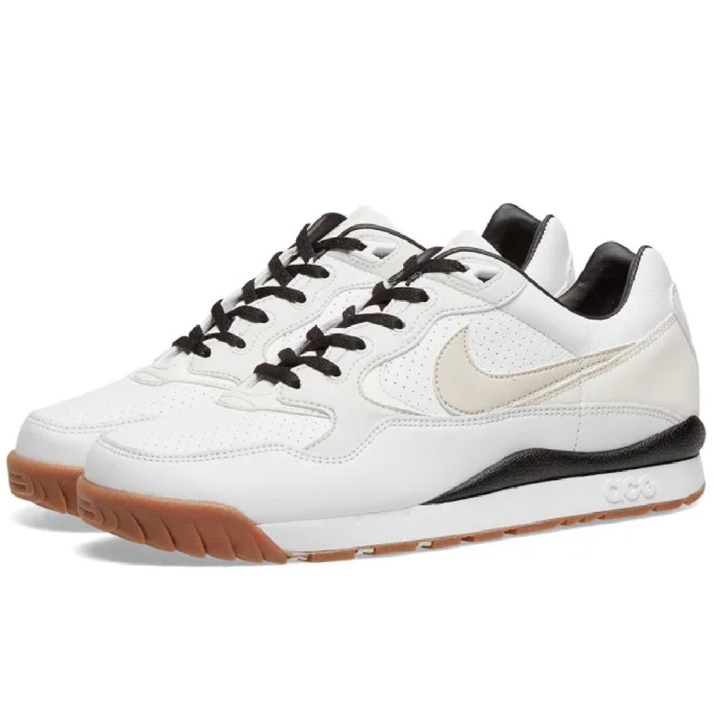 Nike ACG Wildwood white gum size 10